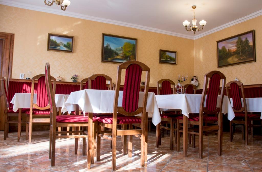 Hotel Csillag Panzió Vác Exterior foto